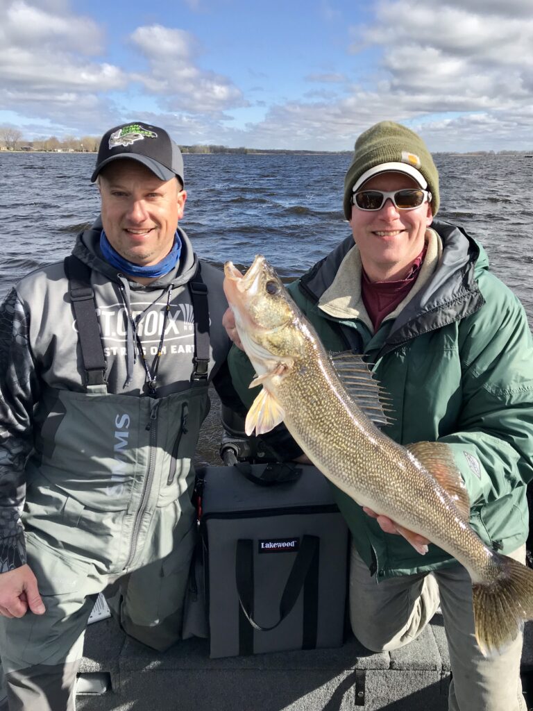 Trolling Fishing Tips and Techniques for Walleye - Green Bay Trophy Fishing